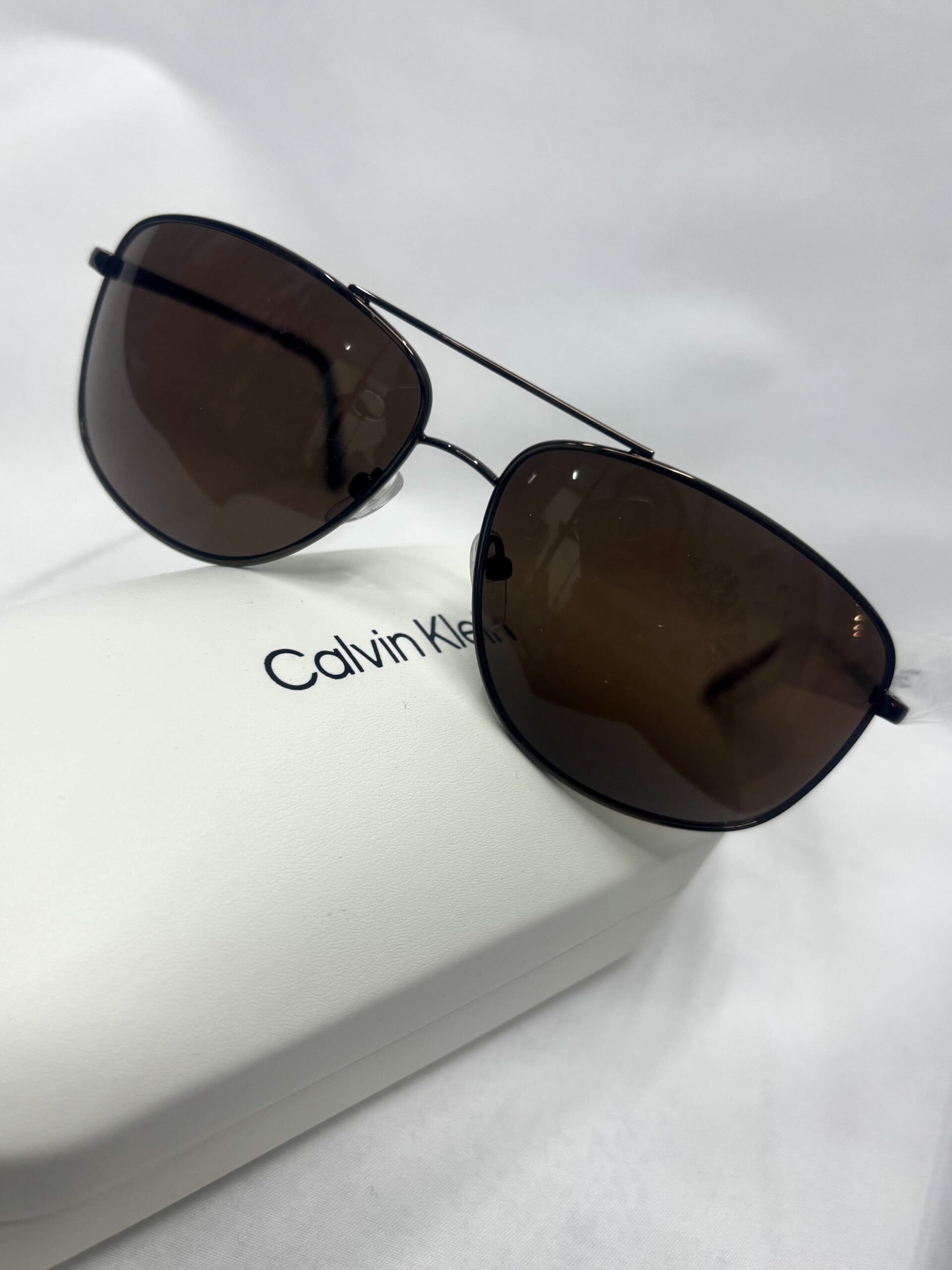 przód okulary Calvin Klein brązowe męskie.1